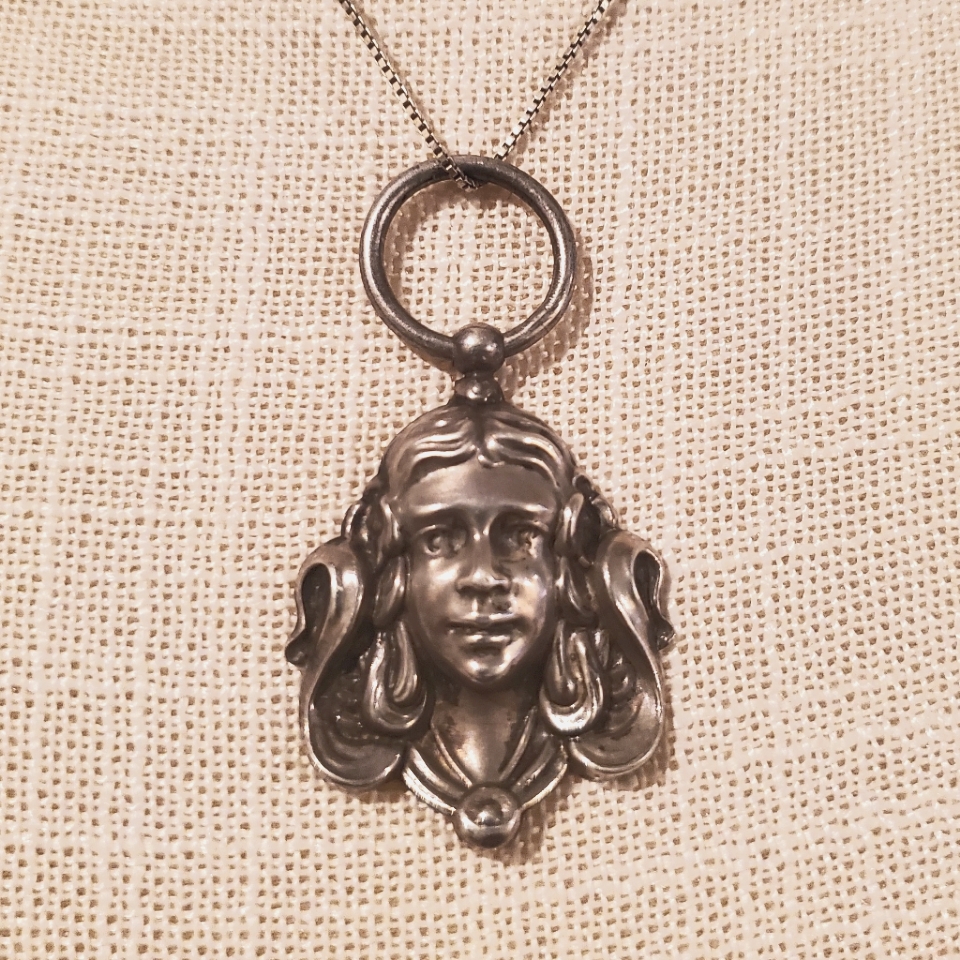 Amazing Vintage Sterling Silver Art Nouveau Repousse Lady Necklace